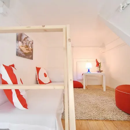 Apartment Castelo Sao Jorge-graca -apartments Lisbon